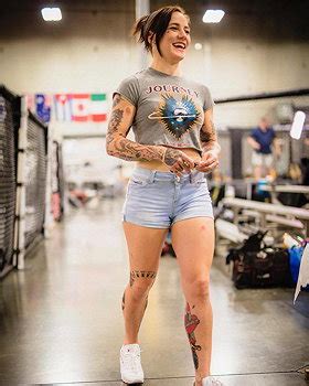 532 Jessica Rose Clark Photos & High